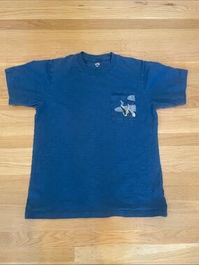 Uniqlo blue crane tshirt, size medium